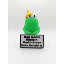 3Dikili Design Komik Mesajlı Minideli Figür Masa Süsü – Sevgiliye ve Arkadaşa Eğlenceli Hediye