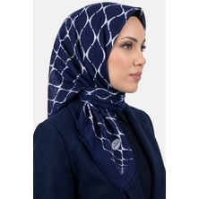 Hadiora Kadın Lacivert Beyaz Geometrik Desenli Flamlı Dimi Eşarp