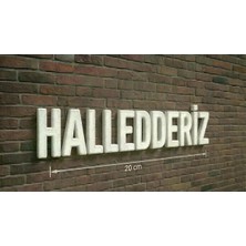 Mikasso 20 cm Motivasyonel 3D Duvar Dekoru - "hallederiz" Plastik Beyaz