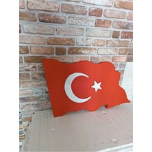 Mikasso Dekoratif Bayrak. Kırmızı Strafor