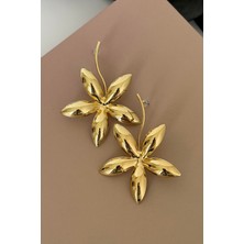 Nuva Atelier Çiçek Motifli Gold Küpe