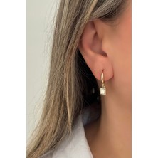 Nuva Atelier Mini Kare Taşlı Küpe