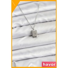 Havor Minimal Yıldız Desenli Kararmaz Çelik Kadın Kolye