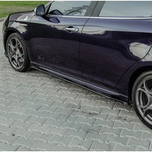 TMZ Garage Alfa Romeo Giulietta Yan Marşpiyel 2010-2020 Uyumlu Yan Etek Piano Black Abs