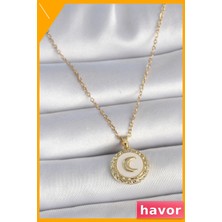 Havor Altın Renkli Hilal Işlemeli Madalyonlu Çelik Kolye