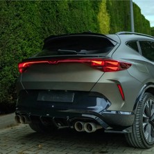 TMZ Garage Cupra Formentor 2024+ Arka Difüzör Piano Black Difüzör Eki