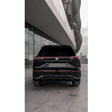 TMZ Garage Volkswagen Tayron 2025+ R-Line Arka Difüzör | Piano Black Sportif Arka Tasarım
