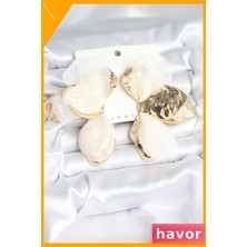 Havor Pirinç Lotus Desenli Beyaz Tüllü Kadın Küpeleri