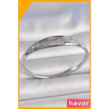 Havor Zirkon Taşlı Yıldız Desenli Kadın Bilekliği Pirinç Malzeme
