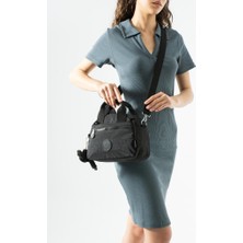 Baginn Kadın Postacı Çanta 27*17 cm El Çantası 571 Collection Klinkır Hafif Yağmur Geçirmez Kumaş