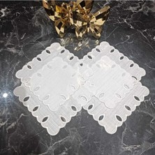 Lasetu Adreanna Beyaz Renk Işlemeli Kahve Yanı, Sunum Peçetesi ve Kokteyl Peçetesi 4 Adet