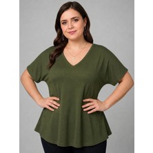 Curvy Trend Büyük Beden V Yaka Kısa Kol Geniş Etekli Bluz