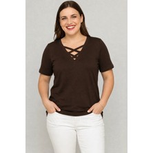 Curvy Trend Büyük Beden V Yaka Çapraz Bantlı Kısa Kol Bluz
