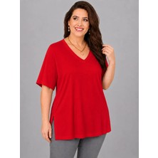 Curvy Trend Büyük Beden V Yaka Kısa Kol Yan Yırtmaçlı Bluz