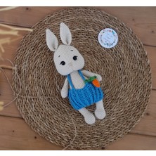 Renkli Ve Kreatif Amigurumi Tavşan Oyuncak
