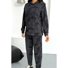 Ded Collection Kadın Batik Desenli Kapüşonlu Kanguru Cepli Çıt Çıt Detaylı Modal Takım