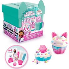 Gabby's Dollhouse Gi̇zemli̇ Kedi̇ Kutusu Make Clay Cupcakes