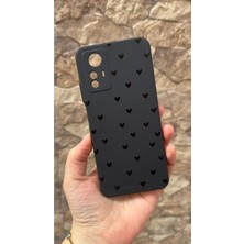 Vip Case Redmi Note 12S Uyumlu Mini Siyah Kalp Desenli Silikon Darbe Emici Klasik Korumalı Rubber Kılıf