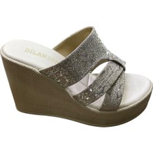 Dilan Kadın Dolgu Platform Topuklu Simli Terlik