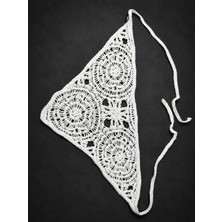 Sibel Günay Butik El Örgüsü Çiçek Motifli Üçgen Saç Bandanası – Bohem Yazlık Bandana