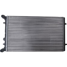 Bzt Skoda Octavia- 96/10; Su Radyatörü 1.6/1.8/1.9 Tdı (Mekanik) (650X415X23)(MANUEL)ALM 1J0121253P