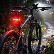 TKÇ Tkcls- Bisiklet Işık Seti – USB Şarjlı LED Ön Far + Arka Stop Lambası, Su Geçirmez bisikle