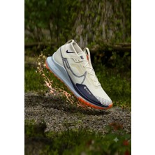 Nike Pegasus Trail 4 Gore-Tex V2 Arazi Tipi Koşu Ayakkabısı (1 Beden Dar Kalıptır)-Sportxstore