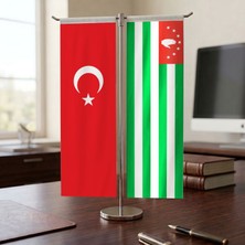 Punto Dizayn Abhazya Cumhuriyeti ve Türk Bayrağı Kırlangıç T tipi Masa Bayrak Takımı