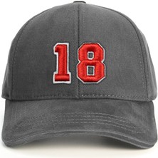 PataCute 18 Numara Kabartmalı Baseball Şapka