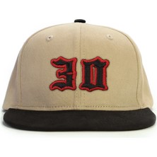 30 Numara Snapback Şapka