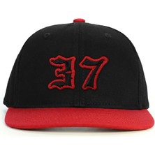37 Numara Snapback Şapka