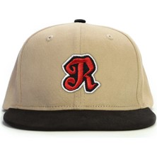 R Harf Snapback Şapka