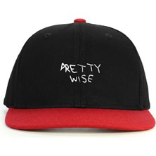 Pretty Wise Snapback Şapka