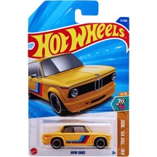 Hot Wheels - Bmw 2002 (1/64) Sarı - Yurt Dışı Uzun Kartonet - HHV28