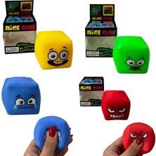 Nice Cube Squishy Stres Küpü Yavaş Yükselen Yumuşak Sıkma Oyuncağı, Eğlenceli Emoji Tasarımlı 1 Adet