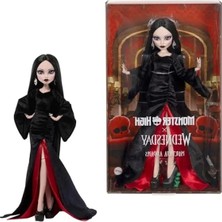 Larskas Koleksiyon Bebek Seti, Morticia Temalı Eğlenceli Oyun Deneyimi