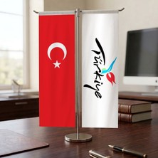 Punto Dizayn Turkey Logolu ve Türkiye Bayrağı Kırlangıç T tipi Masa Bayrak Takımı