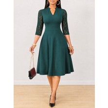 Pomeya  Kadın Kısa Kollu V Yakalı Dantelli Kısa Ithal Krep Elbise