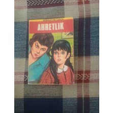 Ahretlık Kemalettin Tuğcu Tarafından Yazılmış 'ahretlik' Adlı 1972 Yili Basimi Bos Sayfada Isim Var Harici Cok Temiz Durumdadir
