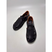 Çelik Çelık 5065  Hakıkı Derı Sandalet Sıyah