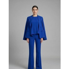 Crystalia Sırtı Taş Işlemeli ve Pelerin Detaylı Kruvaze Blazer Ceket