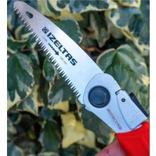 İzeltaş Katlanabilir Budama Testeresi 120 mm Pratik Kullanım İçin Dayanıklı Yapı ve Ergonomik Tasarım