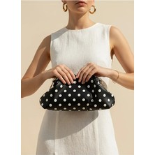 Lovely Store Kadın Puantiyeli Benekli Burslu Pouch Clutch Çanta Altın Zincir Detaylı (21X13)
