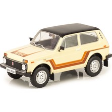 Mcg 1:18 Ölçek 1986 Lada Niva 5000 Diecast Metal Minyatür Model Araba 25CM