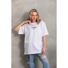 Deluxe Takı ve Giyim Unisex Baskılı Oversize T-Shirt - Beyaz