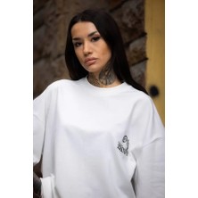Deluxe Takı ve Giyim Unisex Bisiklet Yaka Baskılı Oversize T-Shirt - Beyaz