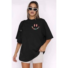 Deluxe Takı ve Giyim Bisiklet Yaka Kısa Kol Baskılı T-Shirt - Siyah