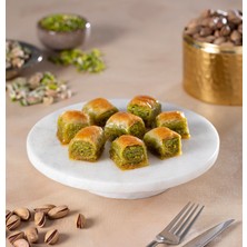 Emmoğlu Baklava Fıstıklı Mozaik Baklava