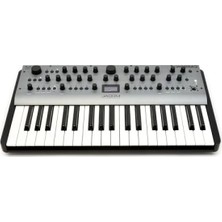 Aesco Hibrit Wavetable Sentezleyici - 8 Sesli Polifoni ile 500 Preset