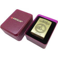 Ardeur® Legacy Tuğra Kabartmalı Pirinç Kişiye Özel Çakmak | Hediyelik Çakmak